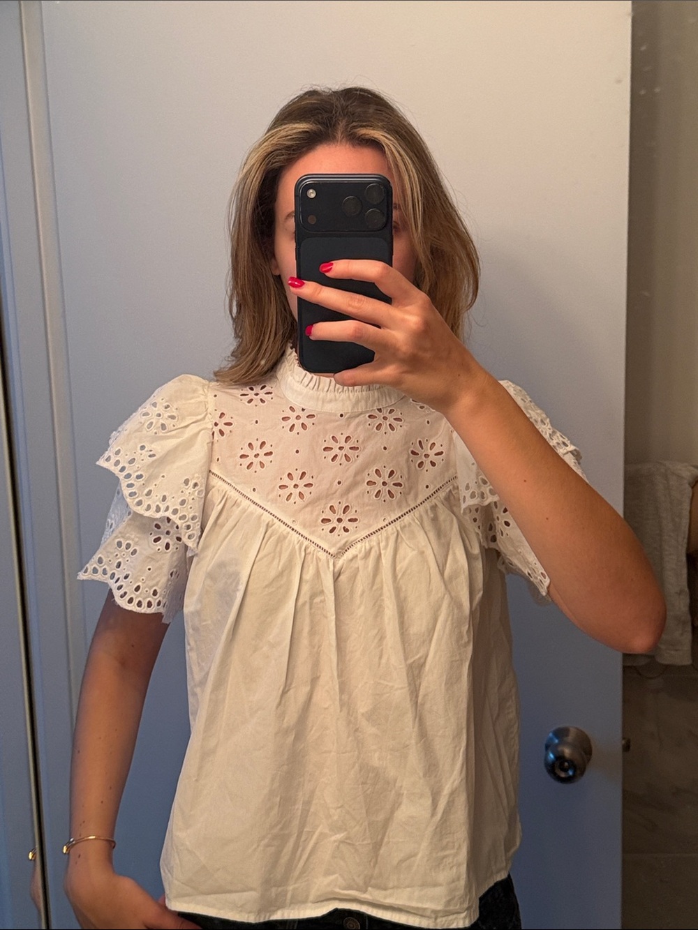 Aritzia Cream Eyelet Flutter Sleeve Blouse